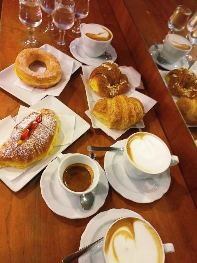 Attico Di Via D'Azeglio Bed & Breakfast Болоня Екстериор снимка