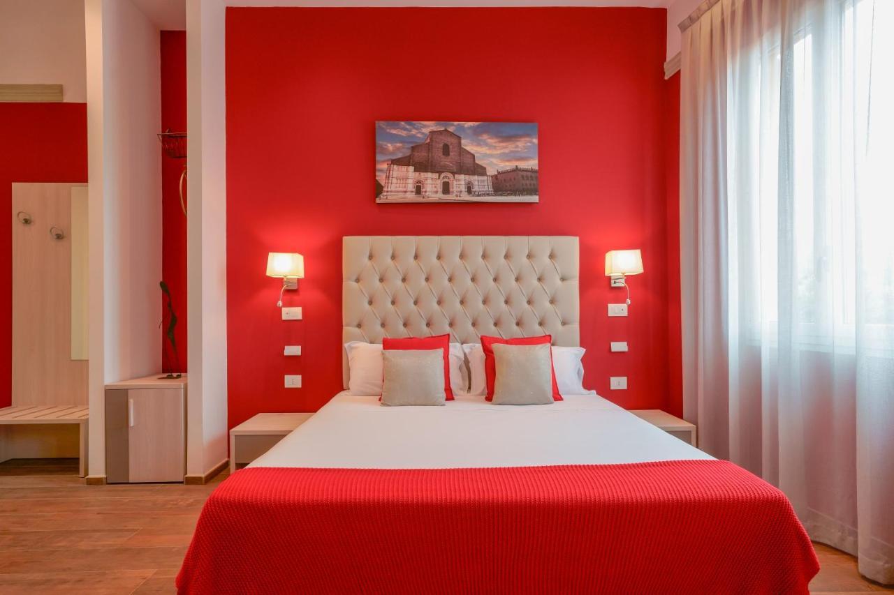 Attico Di Via D'Azeglio Bed & Breakfast Болоня Екстериор снимка