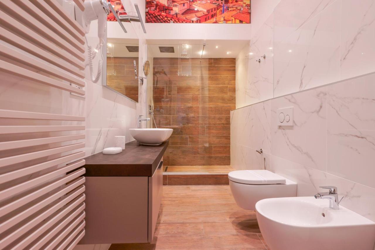 Attico Di Via D'Azeglio Bed & Breakfast Болоня Екстериор снимка