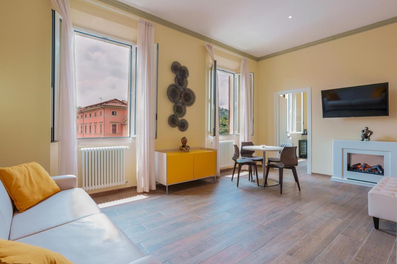 Attico Di Via D'Azeglio Bed & Breakfast Болоня Екстериор снимка