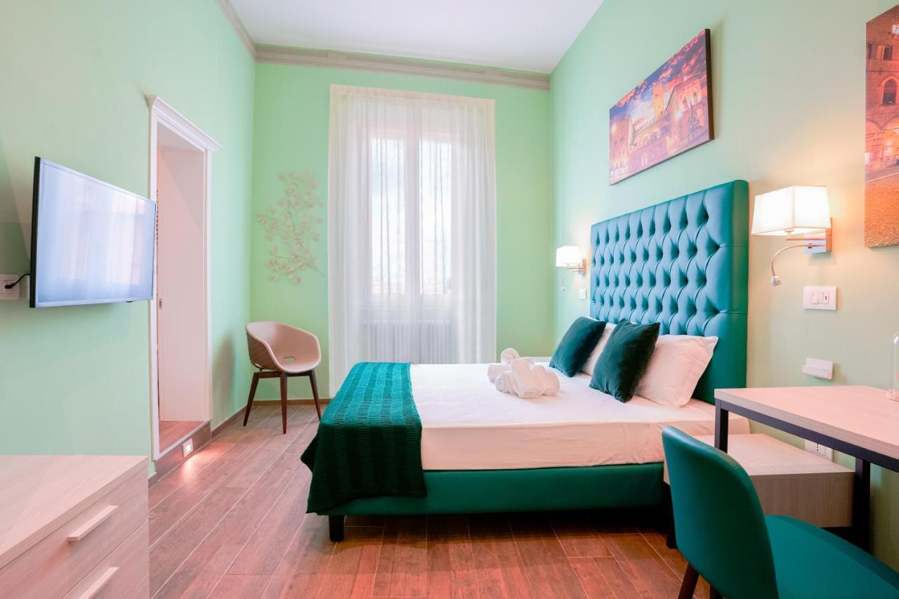 Attico Di Via D'Azeglio Bed & Breakfast Болоня Екстериор снимка