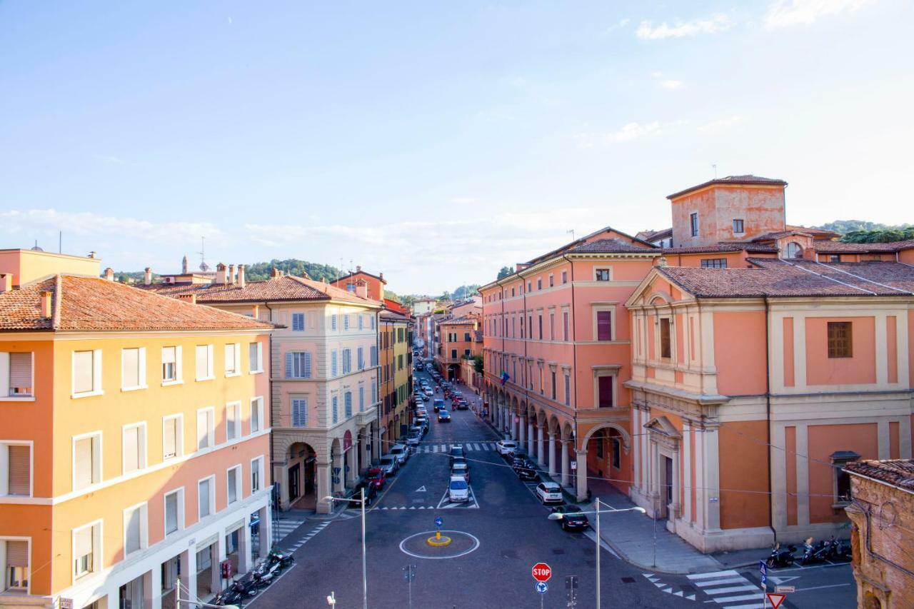 Attico Di Via D'Azeglio Bed & Breakfast Болоня Екстериор снимка